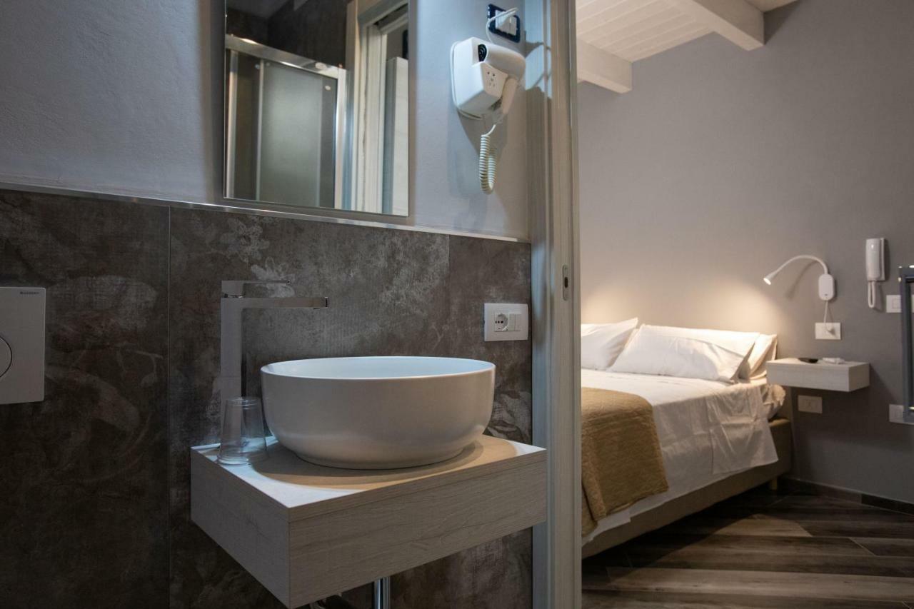 Al 54 Accommodation San Benedetto del Tronto Eksteriør bilde