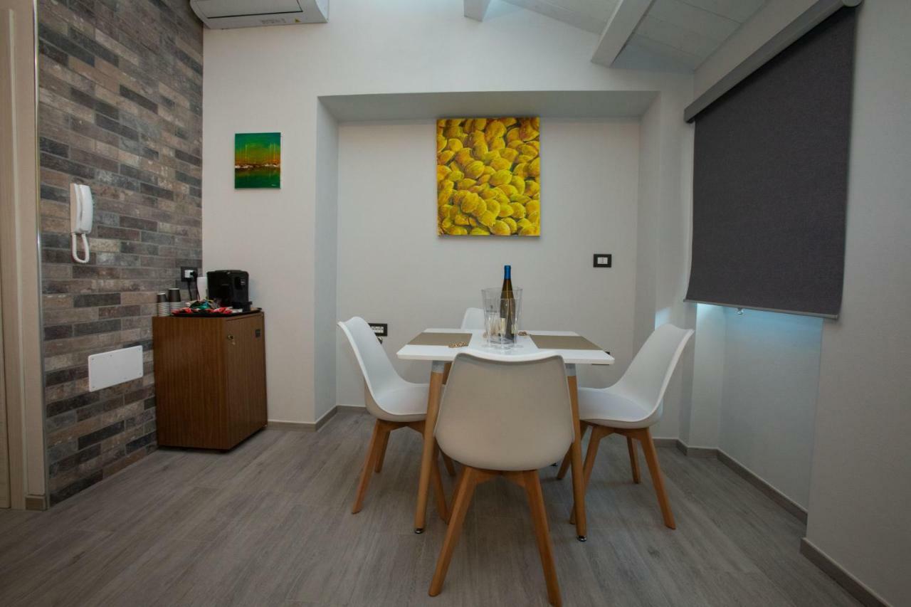 Al 54 Accommodation San Benedetto del Tronto Eksteriør bilde