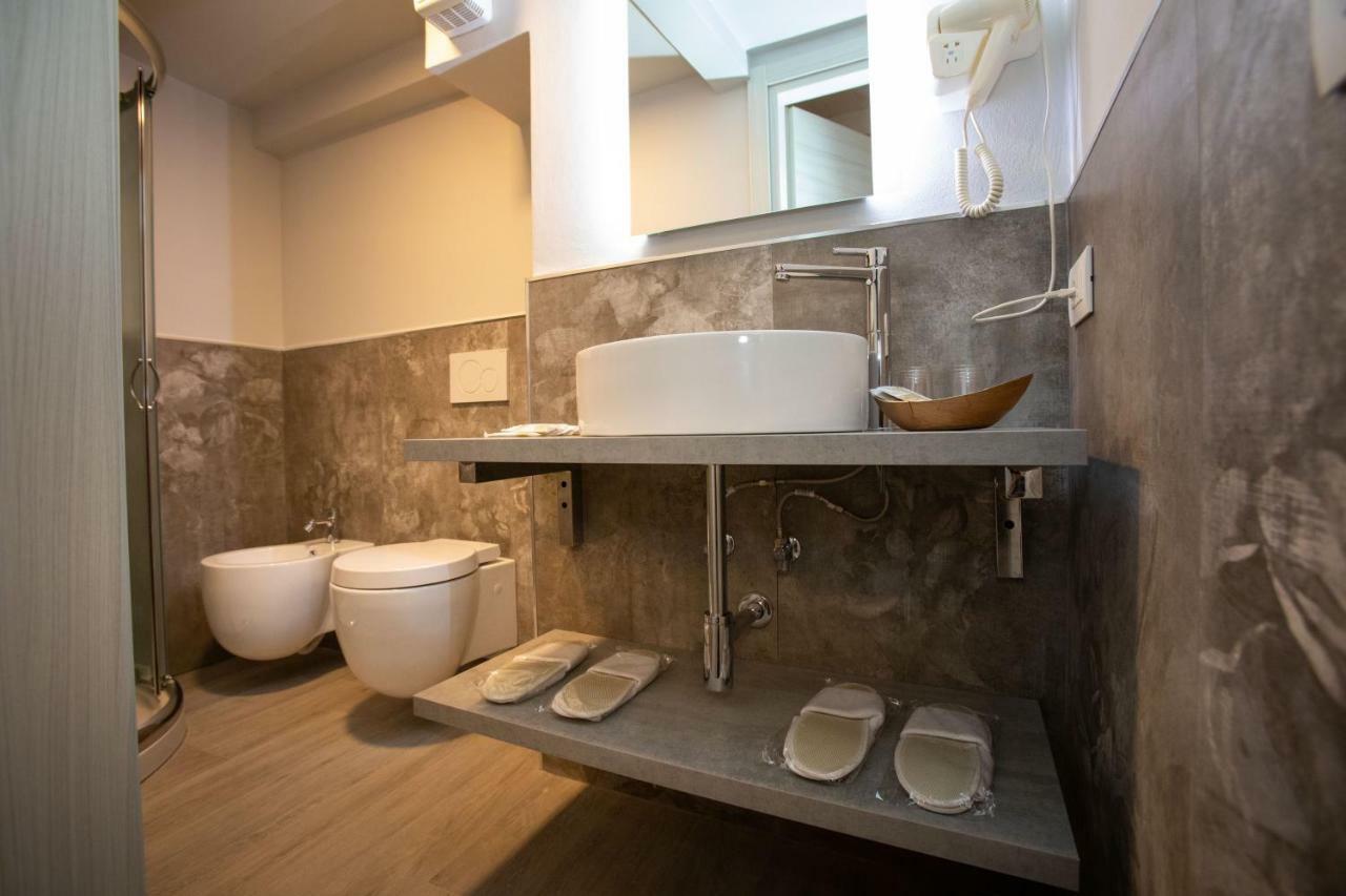 Al 54 Accommodation San Benedetto del Tronto Eksteriør bilde